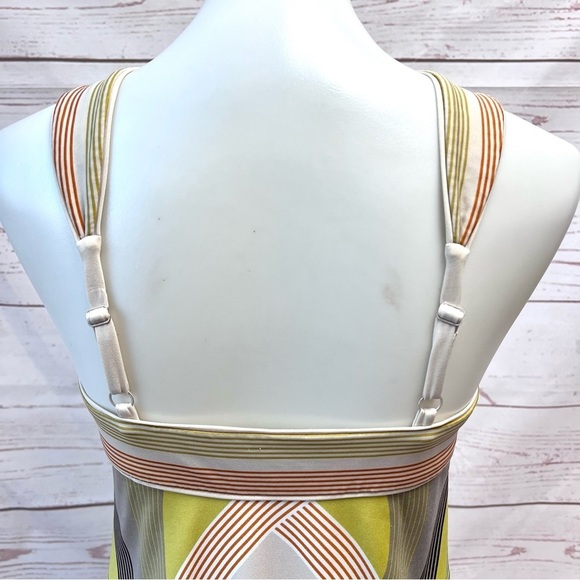 BCBG MaxAzria Abstract Retro Mod Front Halter Cocktail Dress - Picture 6 of 11